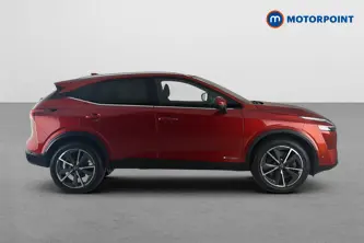 Nissan Qashqai Tekna Automatic Petrol-Electric Hybrid SUV - Stock Number (1678429) - Passenger side