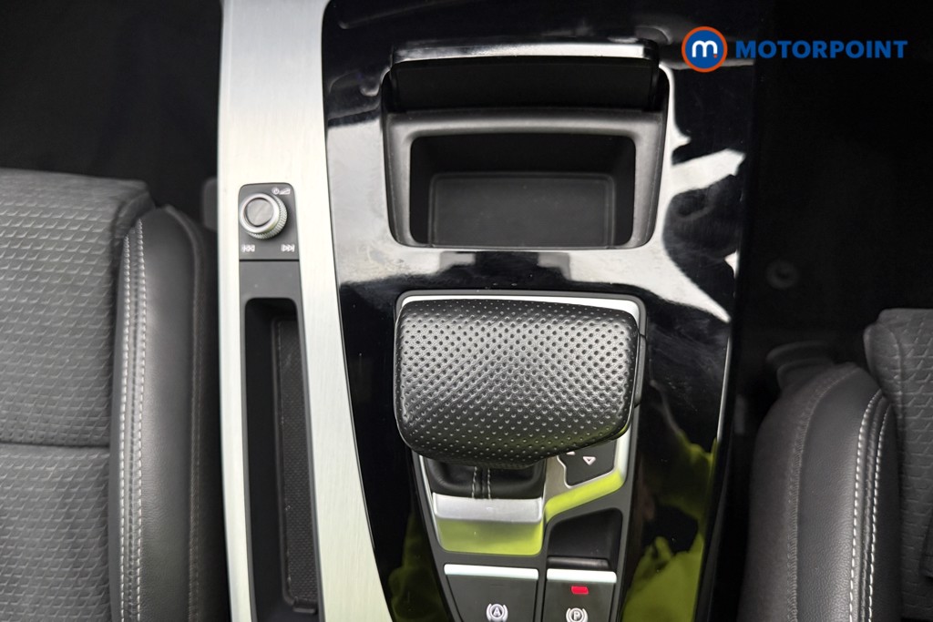 Audi Q5 S Line Automatic Petrol SUV - Stock Number (1678784) - 30th supplementary image
