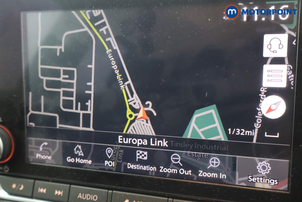 Nissan Juke N-Connecta Automatic Petrol SUV - Stock Number (1679813) - 6th supplementary image