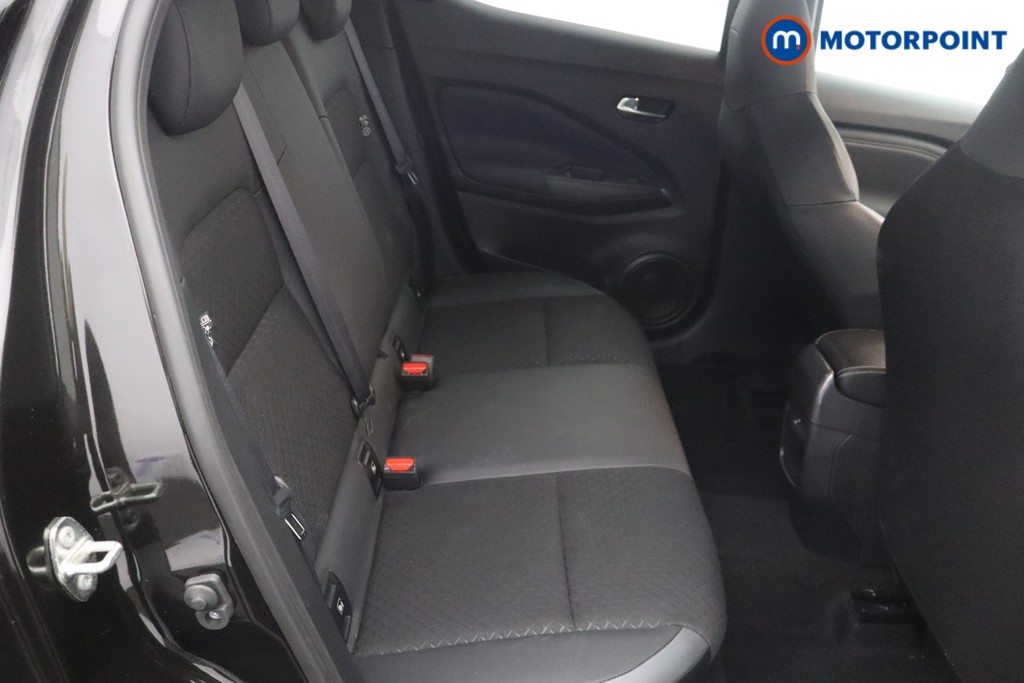 Nissan Juke N-Connecta Automatic Petrol SUV - Stock Number (1679813) - 11th supplementary image