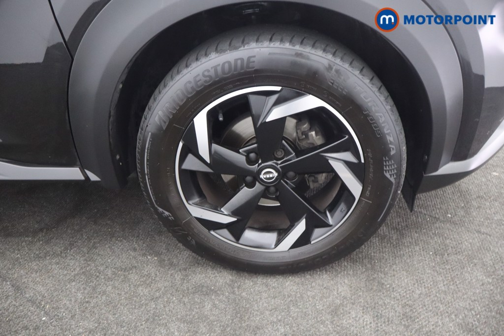 Nissan Juke N-Connecta Automatic Petrol SUV - Stock Number (1679813) - 15th supplementary image