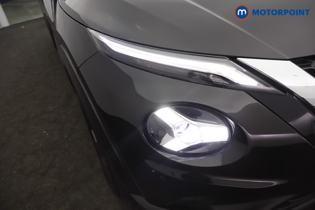 Nissan Juke N-Connecta Automatic Petrol SUV - Stock Number (1679813) - 16th supplementary image