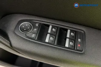 Renault Captur Bose Launch Edition Automatic Petrol SUV - Stock Number (1679923) - 19th supplementary image