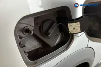 Renault Captur Bose Launch Edition Automatic Petrol SUV - Stock Number (1679923) - 41st supplementary image
