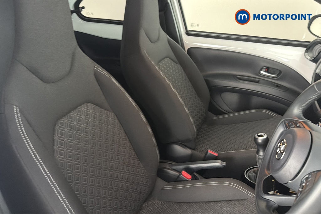 Toyota Aygo X Edge Manual Petrol Hatchback - Stock Number (1680010) - 22nd supplementary image
