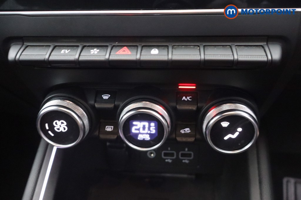 Renault Clio Rs Line Automatic Petrol-Electric Hybrid Hatchback - Stock Number (1680070) - 3rd supplementary image