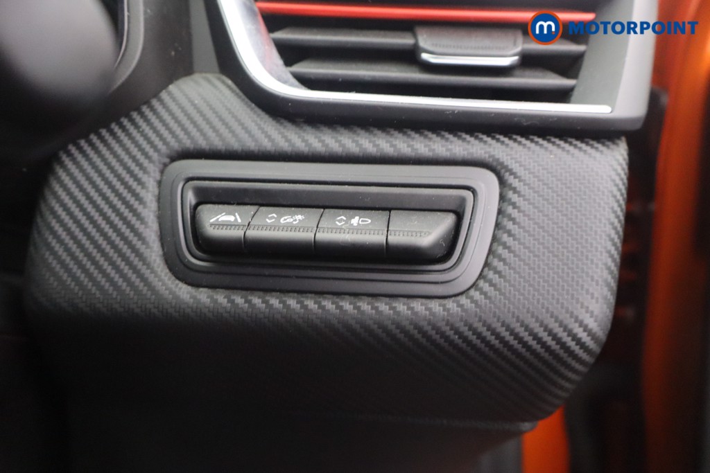 Renault Clio Rs Line Automatic Petrol-Electric Hybrid Hatchback - Stock Number (1680070) - 9th supplementary image