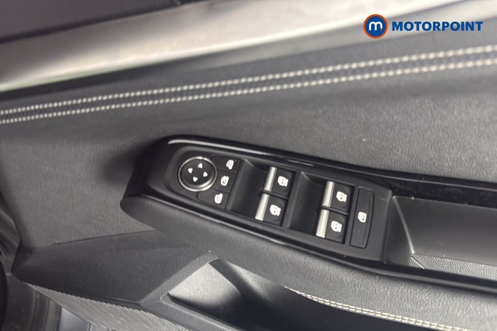 Renault Austral Techno Automatic Petrol-Electric Hybrid SUV - Stock Number (1680701) - 19th supplementary image