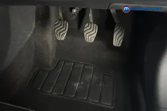 Nissan Juke Tekna-Plus Manual Petrol SUV - Stock Number (1680765) - 24th supplementary image