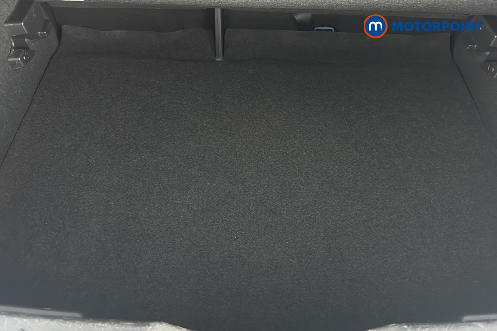 Nissan Juke Tekna-Plus Manual Petrol SUV - Stock Number (1680765) - 33rd supplementary image