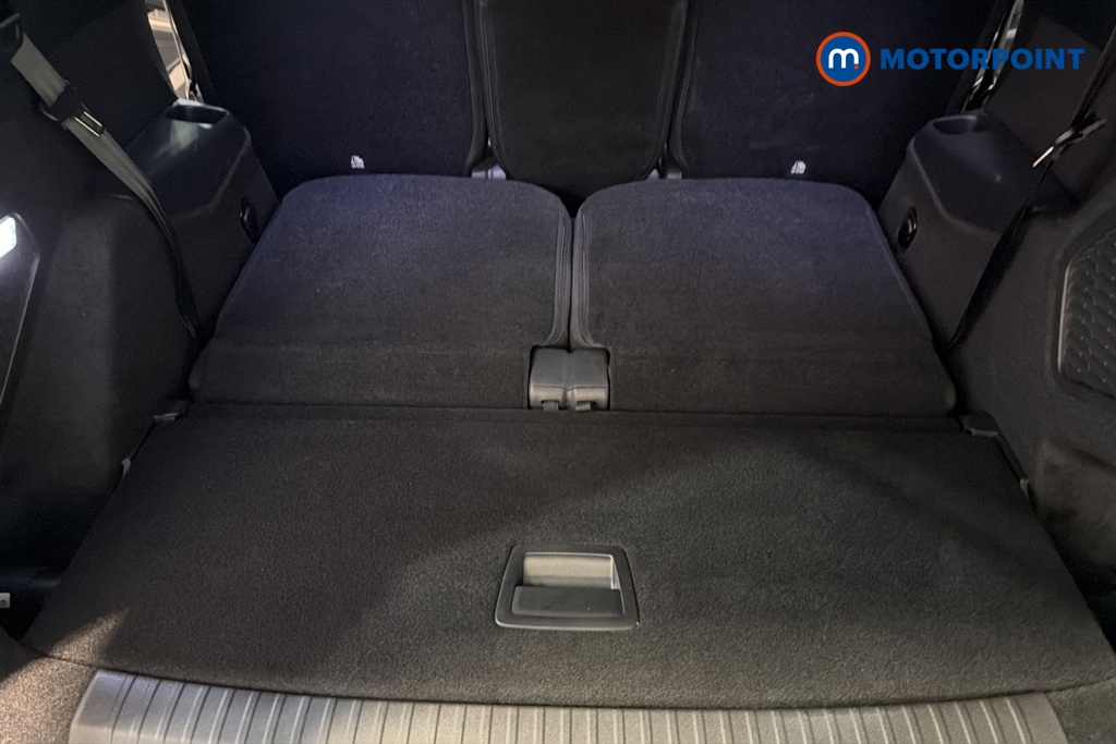 Peugeot 5008 Allure Premium Automatic Petrol SUV - Stock Number (1680792) - 32nd supplementary image
