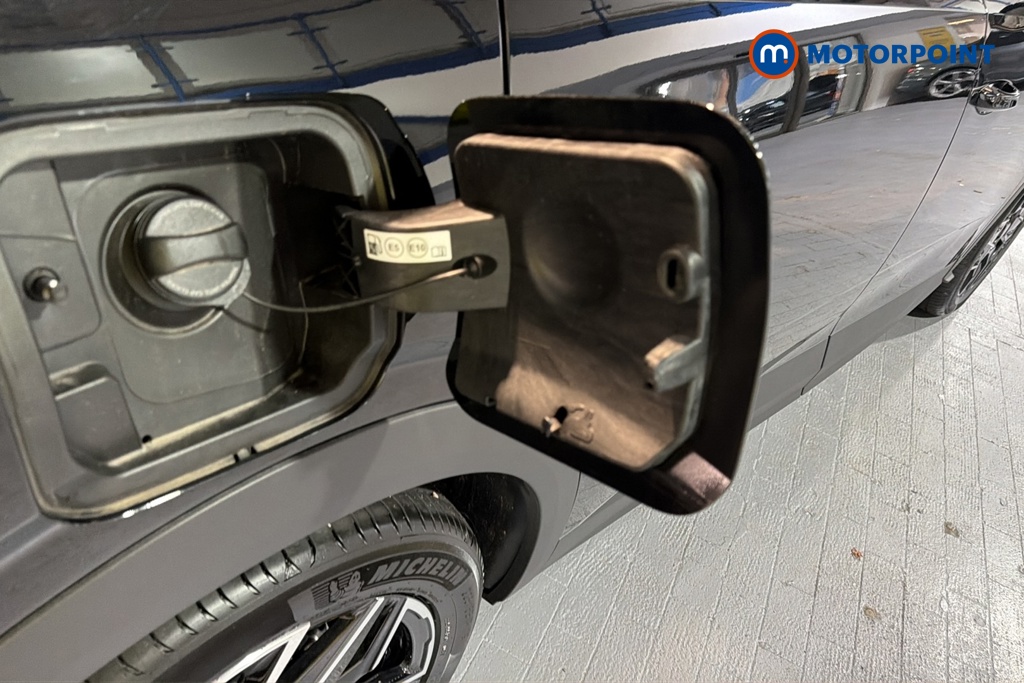 Peugeot 5008 Allure Premium Automatic Petrol SUV - Stock Number (1680792) - 41st supplementary image