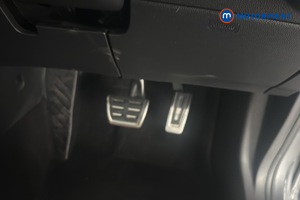 Seat Ateca Fr Black Edition Automatic Petrol SUV - Stock Number (1681070) - 24th supplementary image