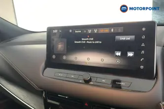Nissan Qashqai Tekna Manual Petrol SUV - Stock Number (1681367) - 8th supplementary image