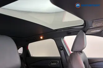 Nissan Qashqai Tekna Manual Petrol SUV - Stock Number (1681367) - 20th supplementary image