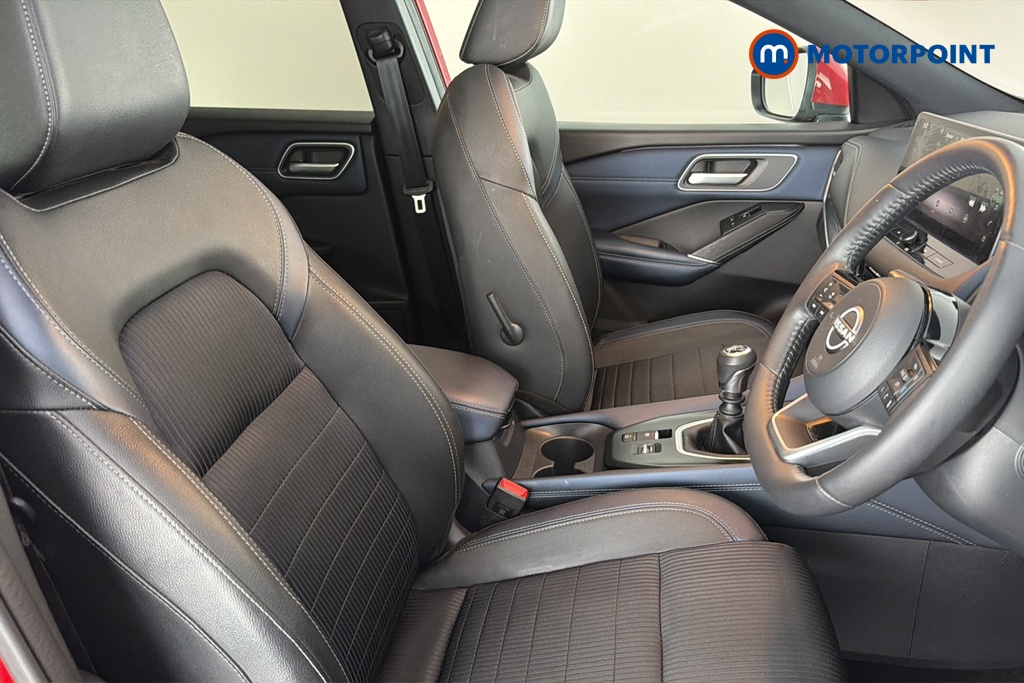 Nissan Qashqai Tekna Manual Petrol SUV - Stock Number (1681367) - 22nd supplementary image
