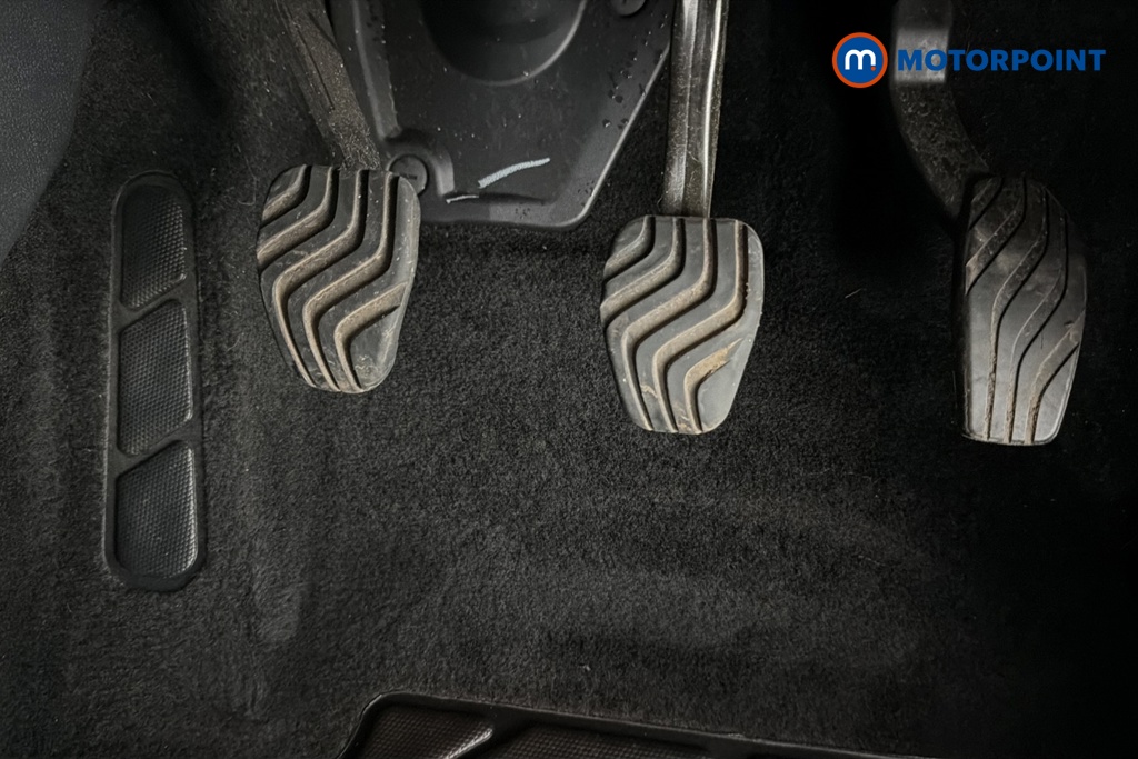 Nissan Qashqai Tekna Manual Petrol SUV - Stock Number (1681367) - 24th supplementary image
