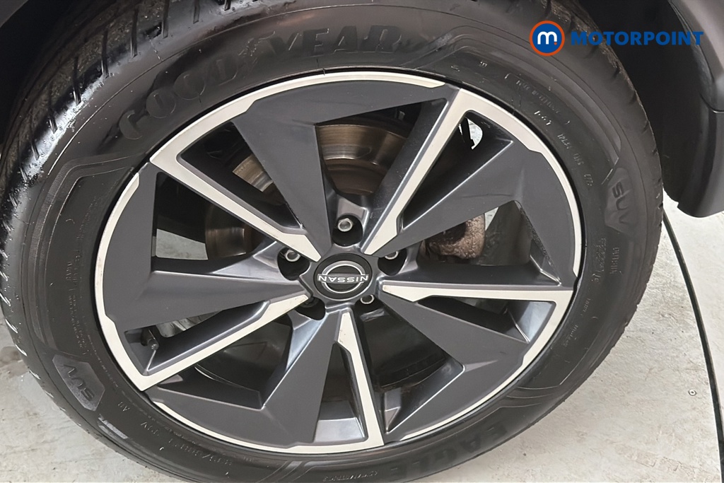 Nissan Qashqai Tekna Manual Petrol SUV - Stock Number (1681367) - 45th supplementary image
