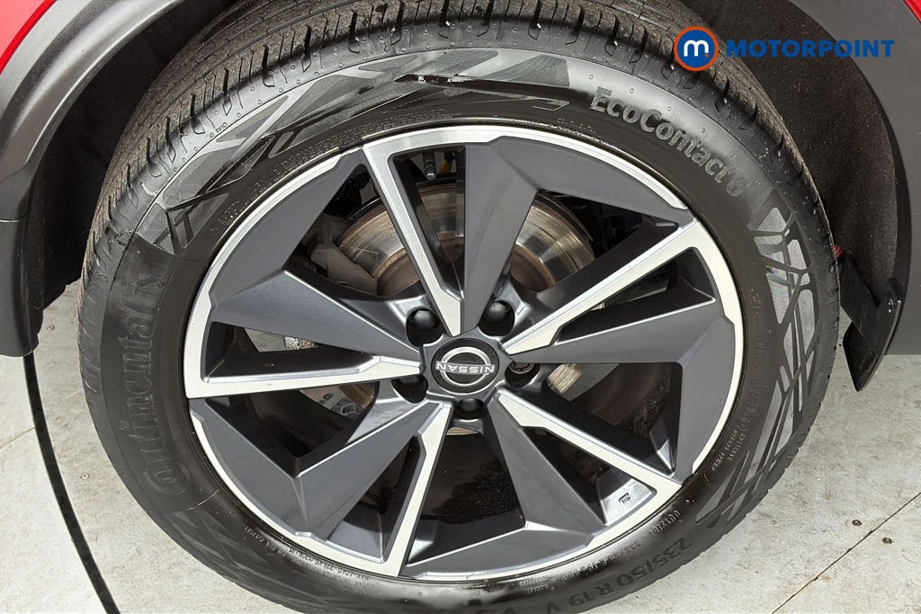 Nissan Qashqai Tekna Manual Petrol SUV - Stock Number (1681367) - 46th supplementary image