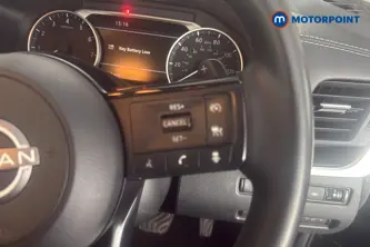 Nissan Qashqai Acenta Premium Automatic Petrol SUV - Stock Number (1681370) - 3rd supplementary image