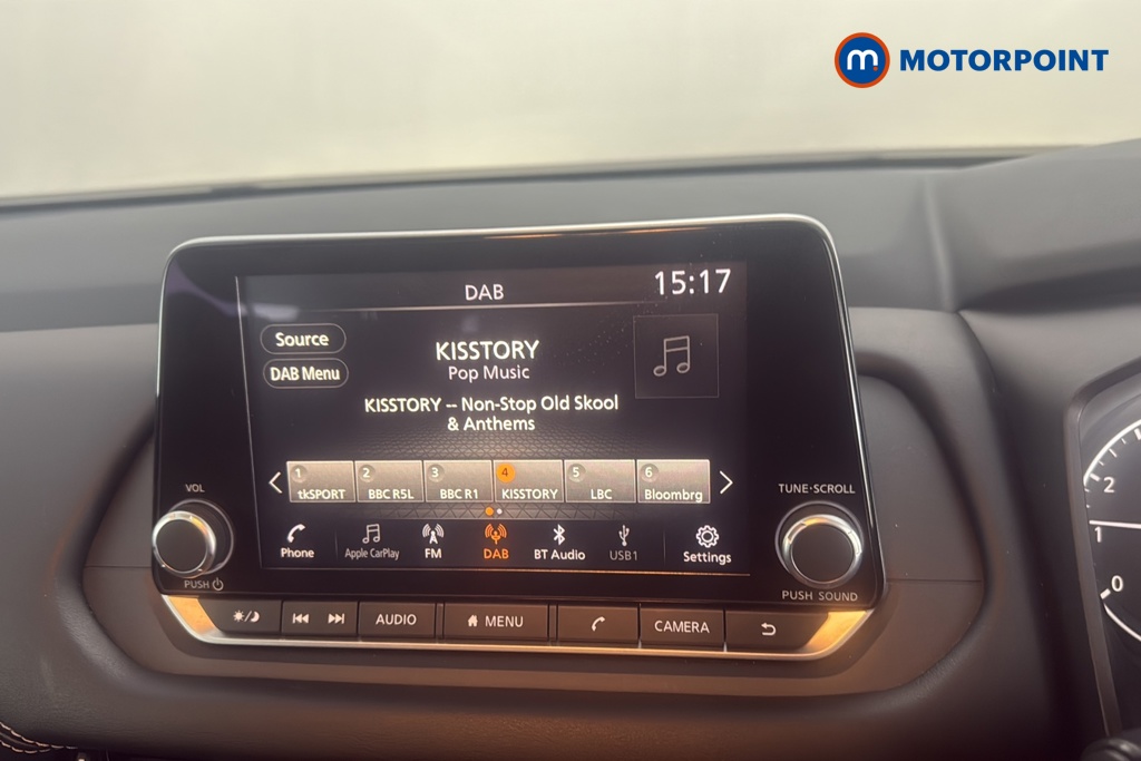 Nissan Qashqai Acenta Premium Automatic Petrol SUV - Stock Number (1681370) - 8th supplementary image