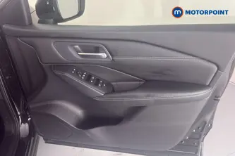 Nissan Qashqai Acenta Premium Automatic Petrol SUV - Stock Number (1681370) - 18th supplementary image