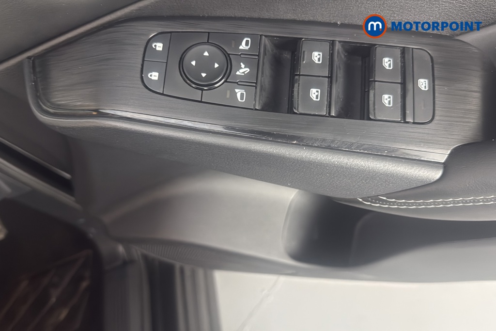 Nissan Qashqai Acenta Premium Automatic Petrol SUV - Stock Number (1681370) - 19th supplementary image