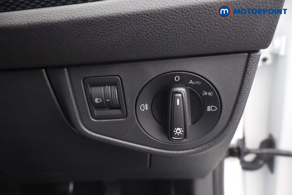 Volkswagen Polo Life Manual Petrol Hatchback - Stock Number (1681513) - 6th supplementary image