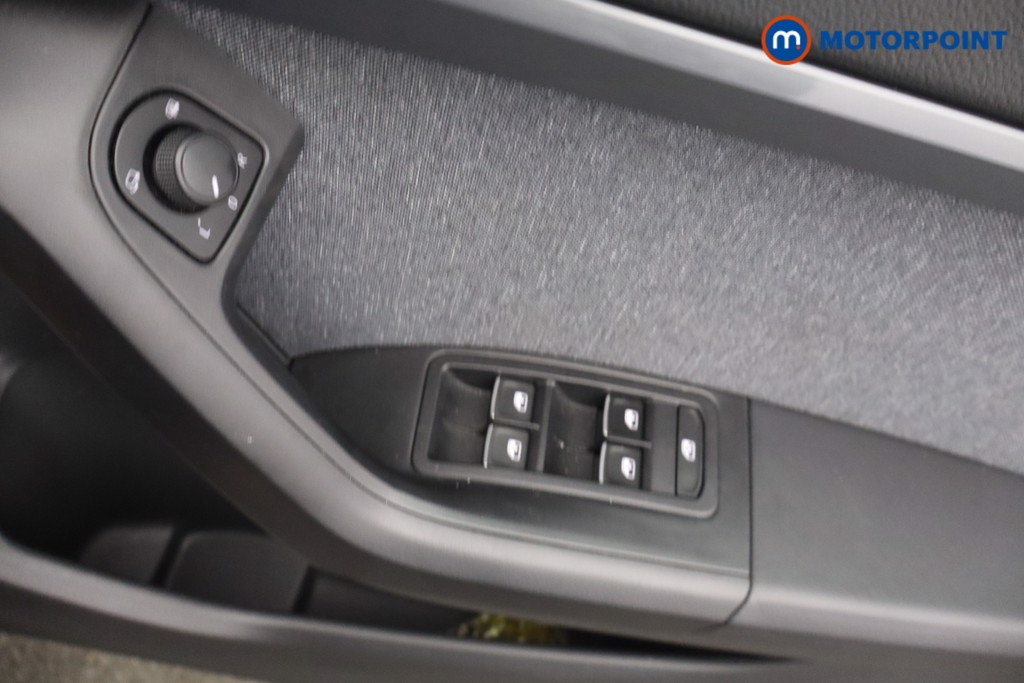 Seat Ateca Se Technology Automatic Petrol SUV - Stock Number (1681548) - 11th supplementary image