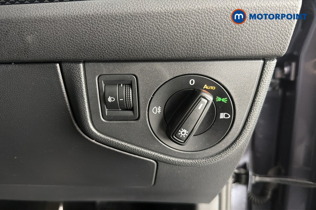 Volkswagen Polo Match Automatic Petrol Hatchback - Stock Number (1681613) - 11th supplementary image