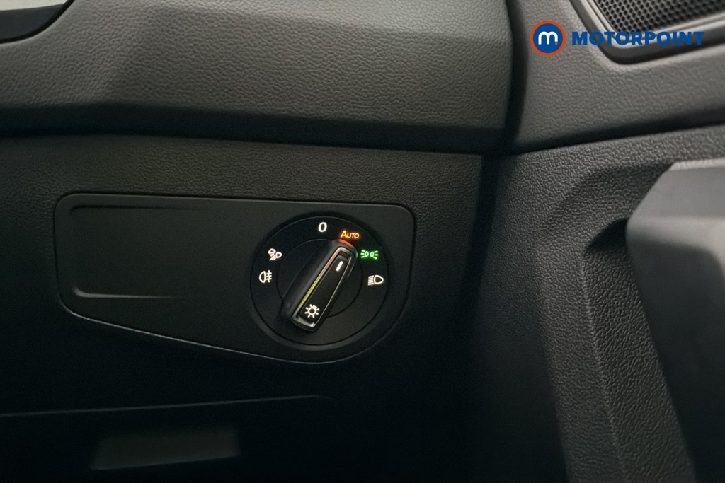 Volkswagen Tiguan R-Line Edition Automatic Diesel SUV - Stock Number (1681715) - 11th supplementary image