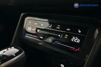 Volkswagen Tiguan R-Line Edition Automatic Diesel SUV - Stock Number (1681715) - 12th supplementary image