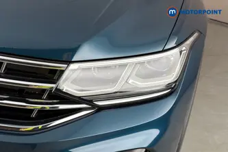 Volkswagen Tiguan R-Line Edition Automatic Diesel SUV - Stock Number (1681715) - 42nd supplementary image