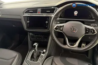 Volkswagen Tiguan R-Line Edition Automatic Diesel SUV - Stock Number (1681715) - 1st supplementary image