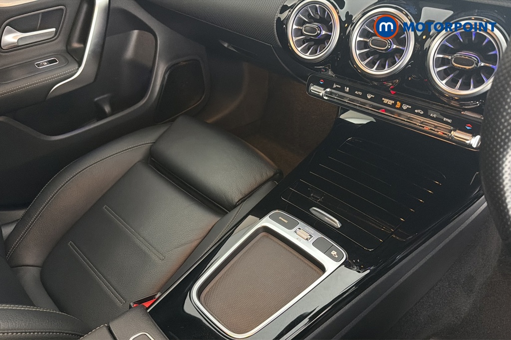 Mercedes-Benz CLA Amg Line Automatic Petrol Coupe - Stock Number (1682340) - 15th supplementary image