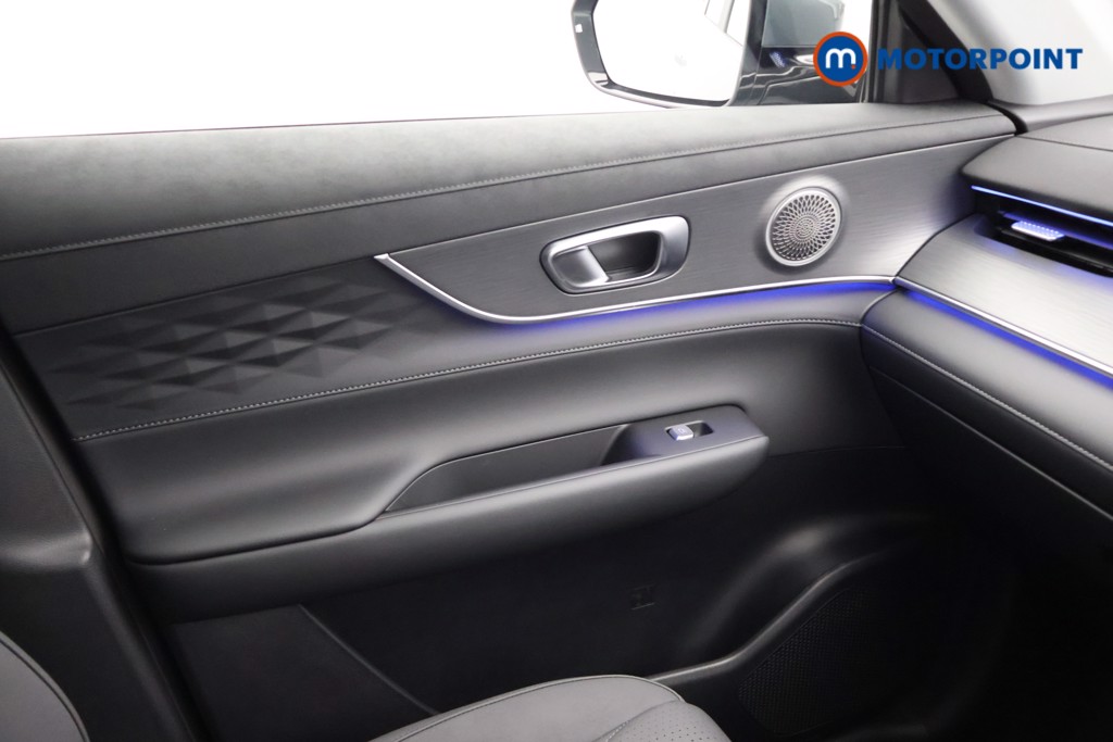 Chery Tiggo 8 Summit Automatic Petrol Plug-In Hybrid SUV - Stock Number (1682723) - 11th supplementary image
