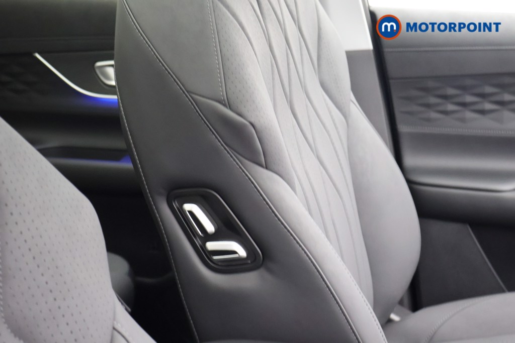 Chery Tiggo 8 Summit Automatic Petrol Plug-In Hybrid SUV - Stock Number (1682811) - 19th supplementary image