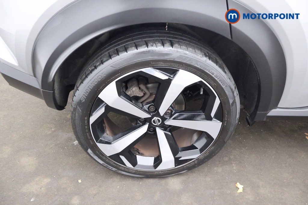 Nissan Juke Tekna Automatic Petrol SUV - Stock Number (1682935) - 3rd supplementary image