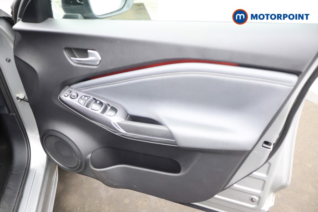 Nissan Juke Tekna Automatic Petrol SUV - Stock Number (1682935) - 19th supplementary image