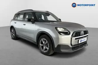 Mini Countryman C Classic Automatic Petrol SUV - Stock Number (1682965) - Drivers side front corner