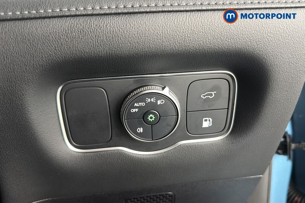 Chery Tiggo 8 Summit Automatic Petrol Plug-In Hybrid SUV - Stock Number (1682976) - 11th supplementary image