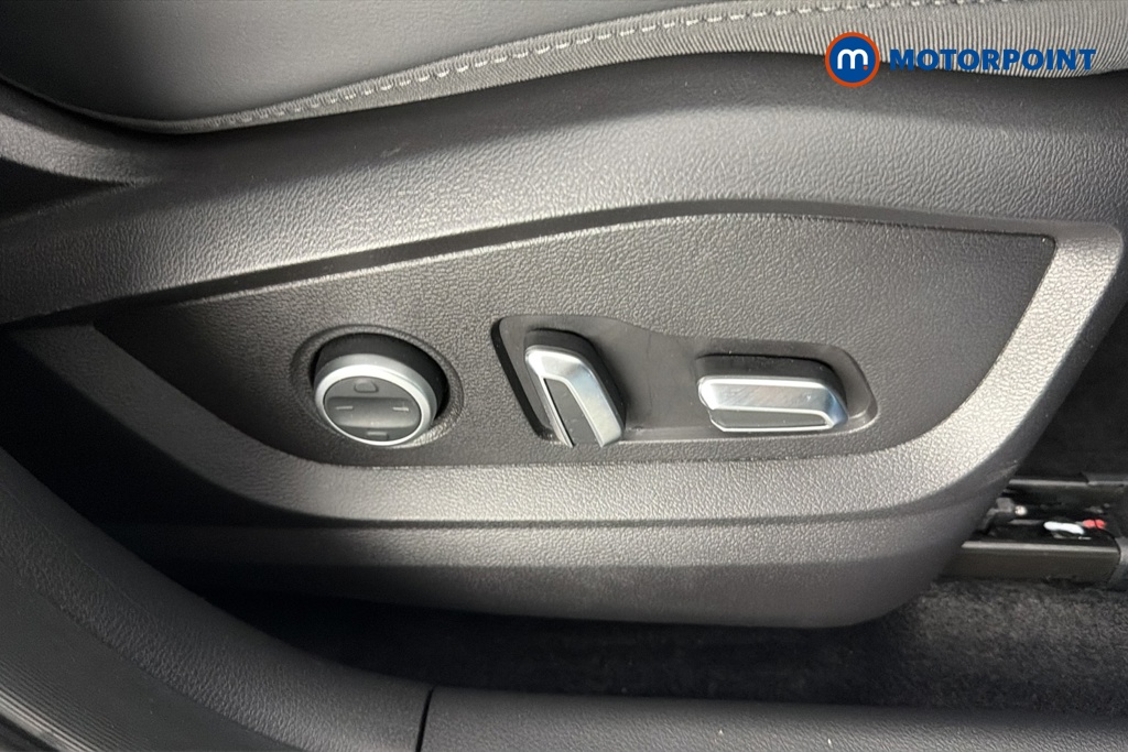 Chery Tiggo 8 Summit Automatic Petrol Plug-In Hybrid SUV - Stock Number (1682976) - 23rd supplementary image