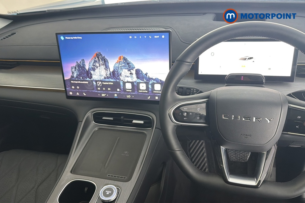Chery Tiggo 8 Summit Automatic Petrol Plug-In Hybrid SUV - Stock Number (1682976) - 1st supplementary image