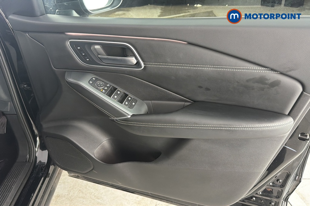 Nissan Qashqai Tekna Automatic Petrol SUV - Stock Number (1682980) - 18th supplementary image