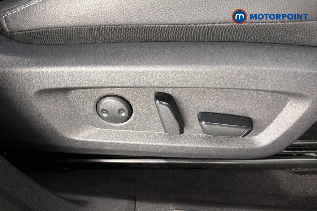 Nissan Qashqai Tekna Automatic Petrol SUV - Stock Number (1682980) - 23rd supplementary image