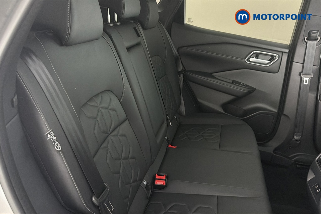 Nissan Qashqai Tekna Automatic Petrol SUV - Stock Number (1683010) - 25th supplementary image