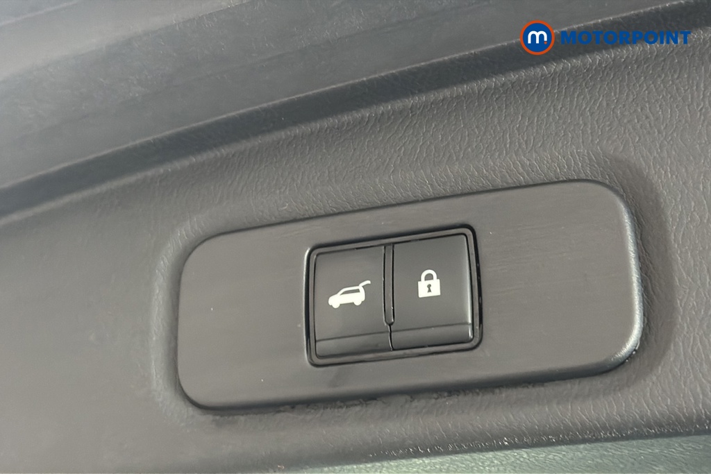 Nissan Qashqai Tekna Automatic Petrol SUV - Stock Number (1683010) - 35th supplementary image