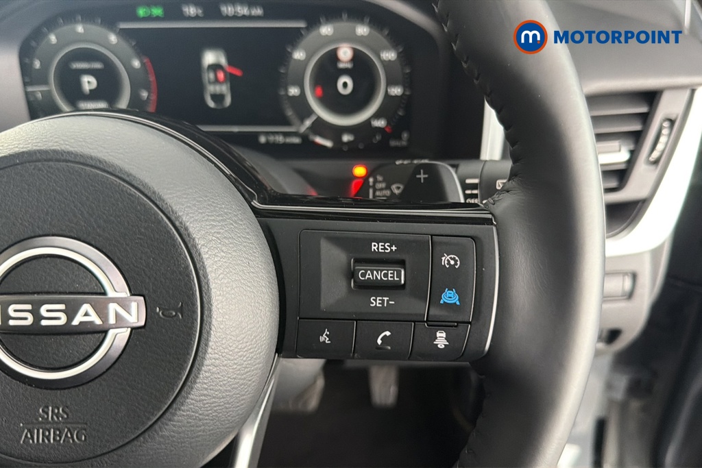 Nissan Qashqai Tekna Automatic Petrol SUV - Stock Number (1683011) - 3rd supplementary image