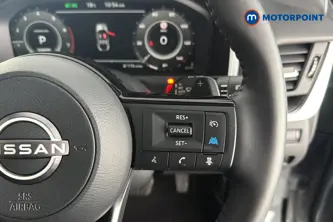 Nissan Qashqai Tekna Automatic Petrol SUV - Stock Number (1683011) - 3rd supplementary image