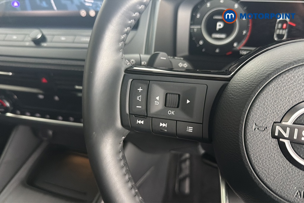Nissan Qashqai Tekna Automatic Petrol SUV - Stock Number (1683011) - 4th supplementary image